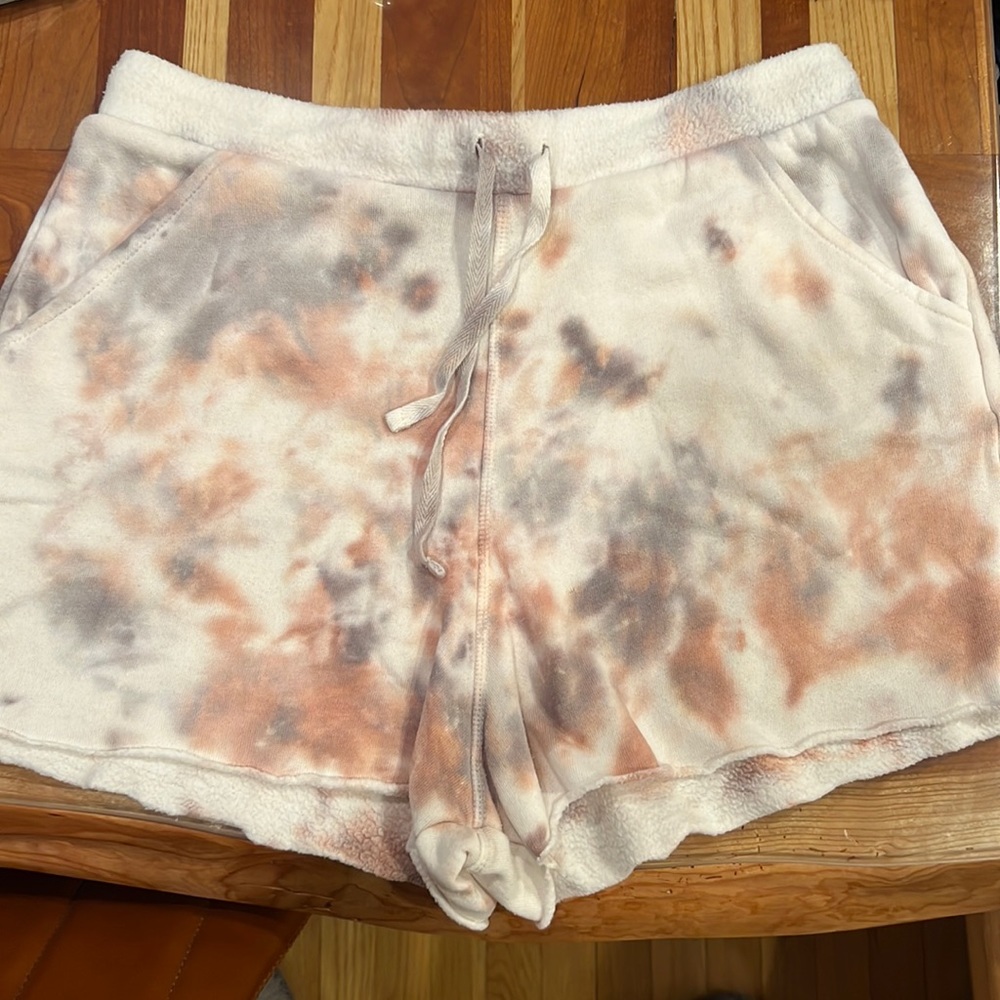 Free People tye-dye shorts (M)